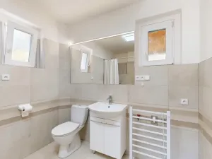 Pronájem rodinného domu, Zbečno, 106 m2