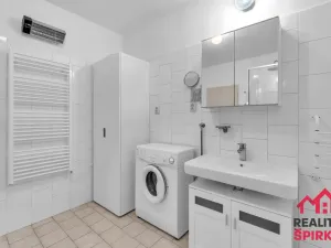 Prodej bytu 2+1, Praha - Řepy, Makovského, 67 m2