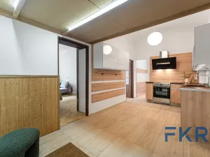 Prodej bytu 2+1, Praha - Smíchov, Radlická, 64 m2