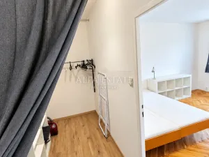 Pronájem bytu 2+1, Karlovy Vary - Drahovice, Vítězná, 63 m2