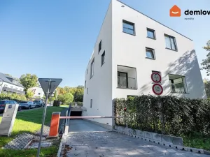 Pronájem bytu 3+kk, Ostrava, Na Burni, 79 m2