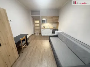 Pronájem bytu 1+kk, Praha - Strašnice, Kralická, 25 m2