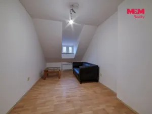 Pronájem bytu 2+1, Mariánské Lázně - Úšovice, Anglická, 55 m2