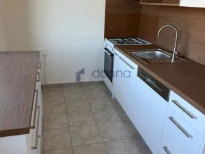 Pronájem bytu 4+1, Praha, Hrusická, 75 m2