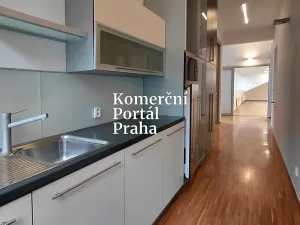 Pronájem kanceláře, Praha - Žižkov, Husitská, 180 m2