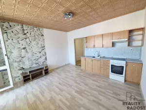 Pronájem bytu 1+kk, Třinec, Lidická, 32 m2