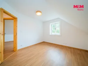 Prodej rodinného domu, Holenice, 124 m2