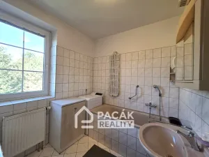 Prodej bytu 2+1, Olomouc, Politických vězňů, 74 m2