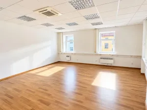 Pronájem kanceláře, Praha - Žižkov, Hartigova, 145 m2