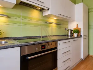 Pronájem bytu 3+1, Horažďovice, Husovo náměstí, 74 m2