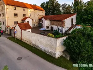 Pronájem vily, Praha - Písnice, Putimská, 1300 m2