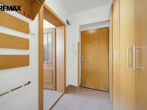 Prodej bytu 2+1, Lom - Loučná, Novostavby, 49 m2