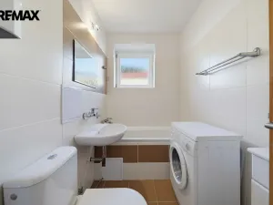 Prodej bytu 2+1, Lom - Loučná, Novostavby, 49 m2