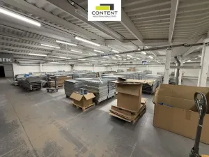 Pronájem výrobních prostor, Praha - Hostivař, Radiová, 3922 m2