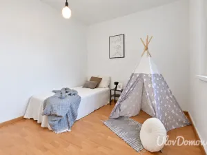 Prodej bytu 3+1, Praha - Hlubočepy, Renoirova, 71 m2