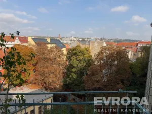 Prodej bytu 2+1, Praha - Libeň, V mezihoří, 52 m2