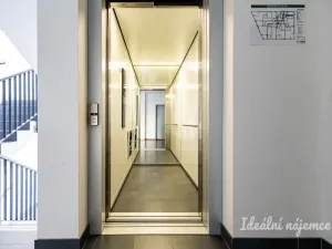 Pronájem bytu 2+kk, Praha - Střížkov, Střížkovská, 50 m2