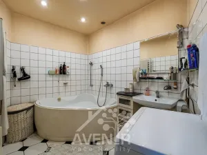 Prodej vícegeneračního domu, Sadská, Kostelní, 190 m2