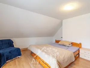 Prodej vícegeneračního domu, Sadská, Kostelní, 190 m2