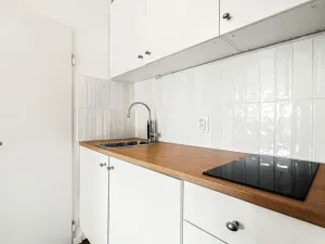 Prodej bytu 1+1, Praha - Hloubětín, Kbelská, 30 m2