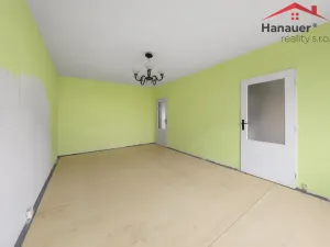 Prodej bytu 3+1, Krupka - Maršov, Karla Čapka, 82 m2