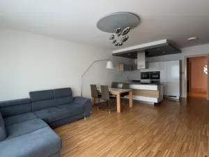 Pronájem bytu 3+kk, Praha - Karlín, Rohanské nábřeží, 133 m2