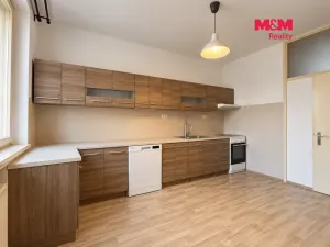 Pronájem bytu 3+1, Poděbrady - Poděbrady II, nám. T.G.Masaryka, 108 m2
