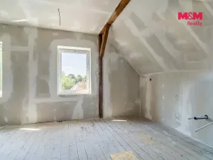 Prodej obchodního prostoru, Raspenava, Hejnická, 388 m2