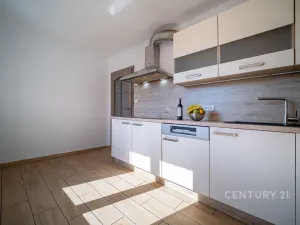 Pronájem bytu 2+1, České Budějovice - České Budějovice 6, Polní, 61 m2