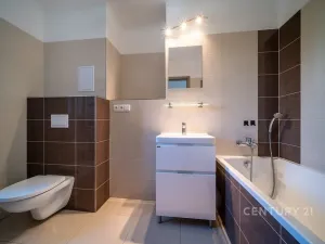 Pronájem bytu 2+1, České Budějovice - České Budějovice 6, Polní, 61 m2