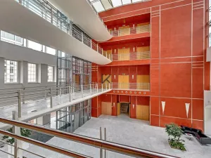 Pronájem kanceláře, Praha, Křižíkova, 416 m2