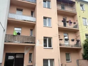 Prodej bytu 2+kk, Karlovy Vary, Západní, 55 m2