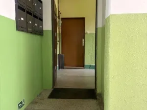 Prodej bytu 2+kk, Karlovy Vary, Západní, 55 m2