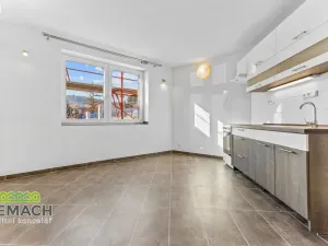 Pronájem bytu 2+kk, Náchod, V Náměrkách, 42 m2