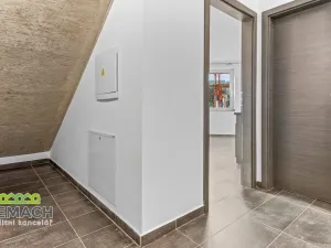 Pronájem bytu 2+kk, Náchod, V Náměrkách, 42 m2
