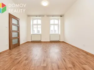 Pronájem bytu 2+kk, Králův Dvůr, Bezručova, 40 m2