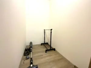Pronájem bytu 2+kk, Praha - Čimice, Okořská, 39 m2