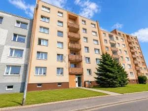 Prodej bytu 3+1, Karlovy Vary, Úvalská, 83 m2