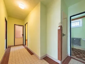 Prodej bytu 3+1, Čerčany, Družstevní, 64 m2