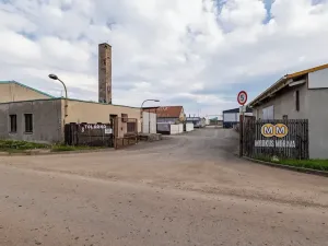 Prodej výrobních prostor, Hranice, 3013 m2