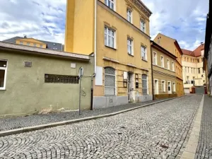 Pronájem bytu 1+1, Chomutov, Klostermannova, 41 m2