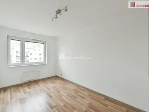 Pronájem bytu 3+kk, Praha - Uhříněves, Václava Trojana, 68 m2