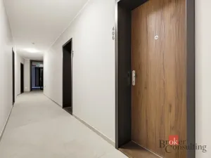 Pronájem bytu 2+kk, Hradec Králové, Na Střezině, 48 m2