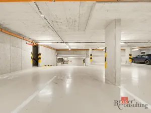 Pronájem bytu 2+kk, Hradec Králové, Na Střezině, 48 m2