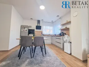 Prodej rodinného domu, Hlinsko, 84 m2