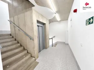 Pronájem bytu 1+kk, Plzeň - Bolevec, Krašovská, 36 m2