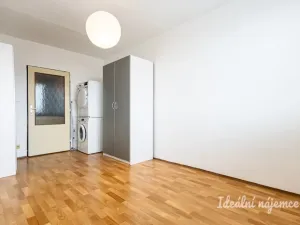 Pronájem bytu 2+kk, Praha - Čakovice, Cukrovarská, 40 m2