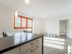 Prodej bytu 3+kk, Praha - Kbely, Martinická, 57 m2