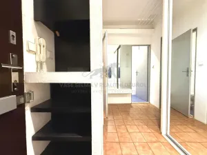Pronájem bytu 1+kk, Praha - Strašnice, Za poštou, 32 m2