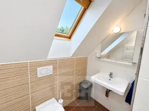 Pronájem bytu 4+kk, Praha, 99 m2